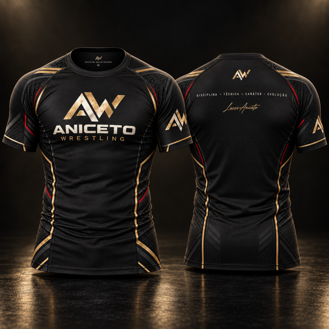 Rashguard Assinatura — Manga curta com detalhes em vermelho e a assinatura do Lucas Aniceto nas costas.